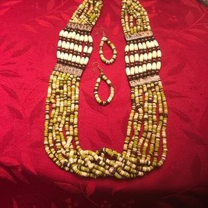 CHICO'S MULTI TIER BEADED NECKLACE & EARRING SET